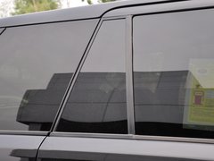 揽胜运动 2013款 5.0 V8 NA 黑标限量版 5座
