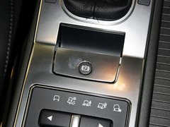 揽胜运动 2013款 5.0 V8 NA 黑标限量版 5座