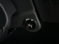 揽胜运动 2013款 5.0 V8 NA 黑标限量版 5座