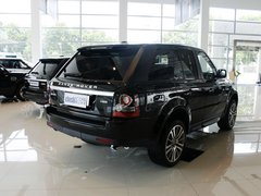 路虎 揽胜运动版 5.0 V8 NA 车辆右侧尾部视角