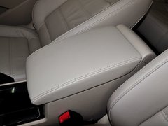 帕萨特 2013款 1.8TSI DSG 政府采购版