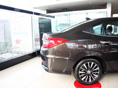 凌派 2013款 1.8L 自动 旗舰版