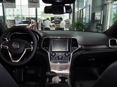 Jeep吉普  3.6L 自动 中控台整体
