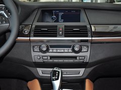 宝马(进口)  3.0T 中控仪表台总特写