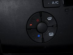 A380 2010款 1.6L 手动 基本型 5门