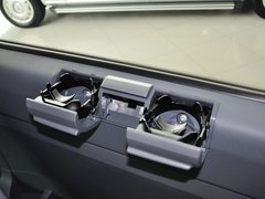 威霆 2013款 3.0L 自动 商务型