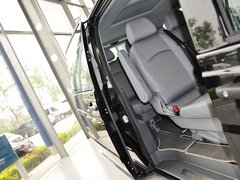 威霆 2013款 3.0L 自动 商务型