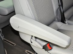 威霆 2013款 3.0L 自动 商务型