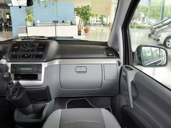 威霆 2013款 3.0L 自动 商务型