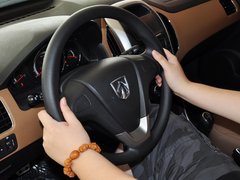 宝骏630 2013款 1.5L 手动 舒适型炫酷版
