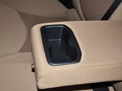 宝骏630 2013款 1.5L 手动 舒适型炫酷版