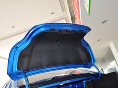 宝骏630 2013款 1.5L 手动 舒适型炫酷版