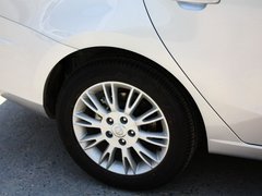 逸动 2013款 1.6L 手动 豪华型