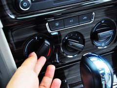 朗行 2013款 1.6L 自动 豪华版