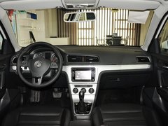 上海大众  1.6L 自动 中控台整体