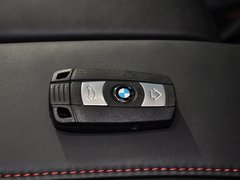 宝马M3 2013款 4.0L DCT 敞篷轿跑车磨砂限量版