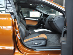 奥迪A5 2013款 2.0T Sportback 40 TFSI风尚版