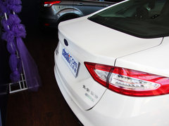 蒙迪欧 2013款 2.0T AT GTDi240旗舰型