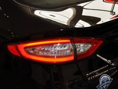 蒙迪欧 2013款 2.0T AT GTDi240旗舰型