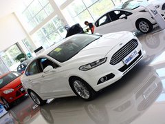 蒙迪欧 2013款 2.0T AT GTDi240旗舰型