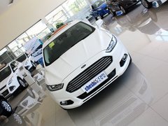 蒙迪欧 2013款 2.0T AT GTDi240旗舰型