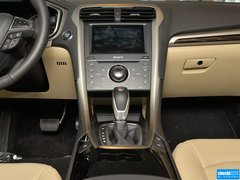 蒙迪欧 2013款 2.0T AT GTDi240旗舰型