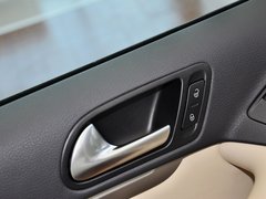 途观 2013款 1.8TSI 自动 四驱舒适版 5座