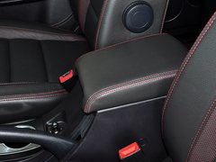 哈弗H5 2013款 智尊版 2.0T 手动 四驱精英型 5座