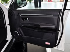 哈弗H5 2013款 智尊版 2.0T 手动 四驱精英型 5座