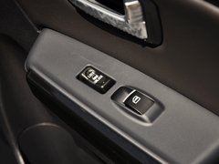 哈弗H5 2013款 智尊版 2.0T 手动 两驱进取型 5座