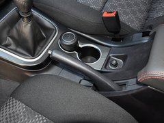 哈弗H5 2013款 智尊版 2.0T 手动 两驱进取型 5座