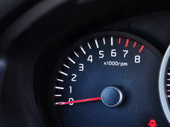 狮跑 2013款 2.0 GL 手动两驱 5座