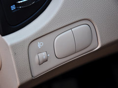 狮跑 2013款 2.0 GL 手动两驱 5座