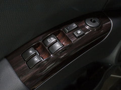 狮跑 2013款 2.0 GLS 手动两驱 5座