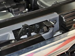 狮跑 2013款 2.0 GLS 手动两驱 5座