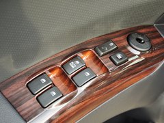狮跑 2013款 2.0 GLS 自动两驱 5座