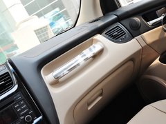 狮跑 2013款 2.0 DLX 自动两驱 5座