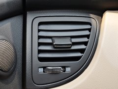 狮跑 2013款 2.0 DLX 自动两驱 5座