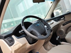 狮跑 2013款 2.0 DLX 自动两驱 5座