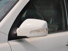 狮跑 2013款 2.0 DLX 自动两驱 5座