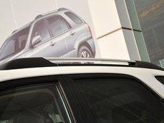 狮跑 2013款 2.0 DLX 自动两驱 5座