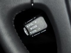 狮跑 2013款 2.0 DLX 自动两驱 5座