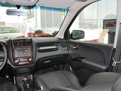 狮跑 2013款 2.0 DLX 自动两驱 5座