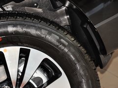 狮跑 2013款 2.0 DLX 自动两驱 5座