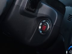 狮跑 2013款 2.0 Premium 自动两驱 5座