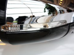 捷豹XJ 2013款 3.0SC 自动 剑桥限量版