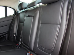 捷豹XF 2013款 2.0T 自动 剑桥限量版