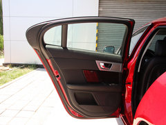 捷豹XF 2013款 2.0T 自动 剑桥限量版