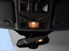 捷豹XF 2013款 2.0T 自动 剑桥限量版