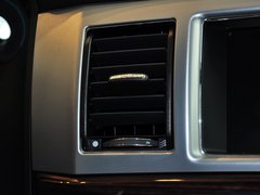 捷豹XF 2013款 2.0T 自动 剑桥限量版